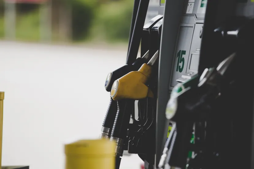 レギュラーガソリンとハイオクガソリンの違いとは？・カーライフ知っ得ゼミ『燃料』