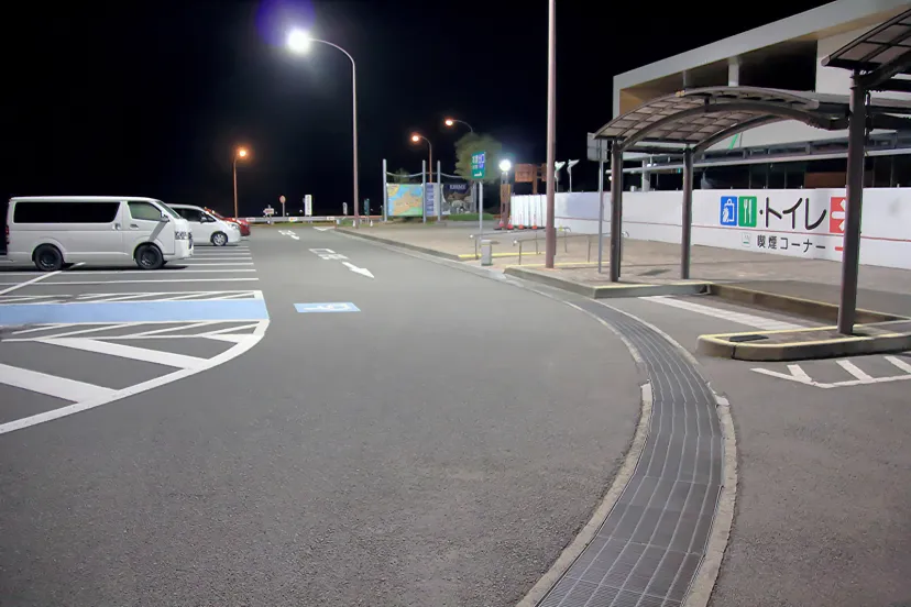 一般道路と高速道路では異なるトラブルの発生率【スポットハウツー】安心・安全のためのロングドライブ危機管理術