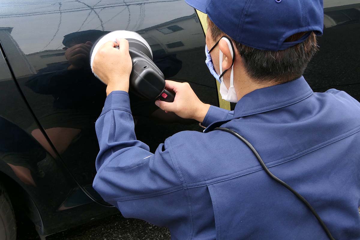 誰にでもお手軽かつスピーディにボディの光沢を取り戻せる！【目利き百