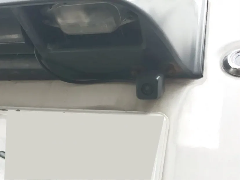 後付けバックモニター取付