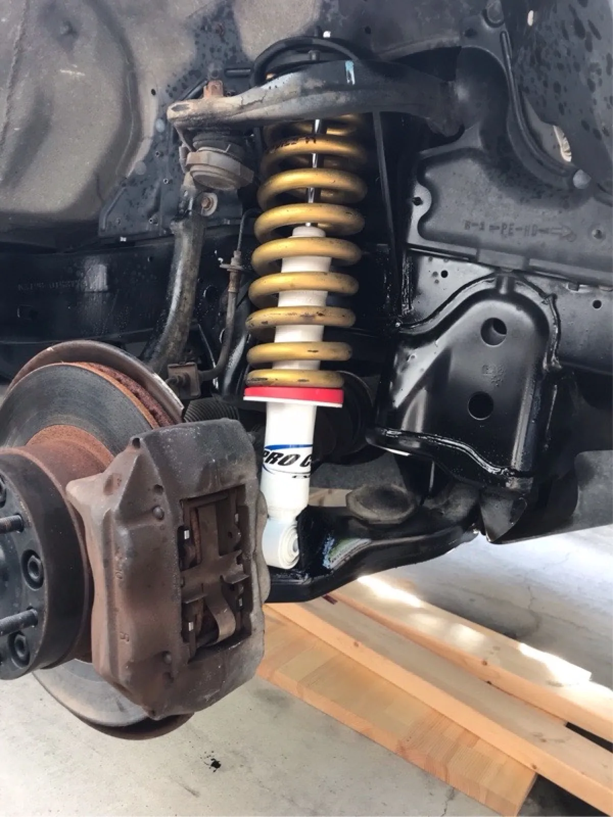 1PC エアサスペンションショックアブソーバーストラット互換と互換性がある トヨタランドクルーザープラド 150
