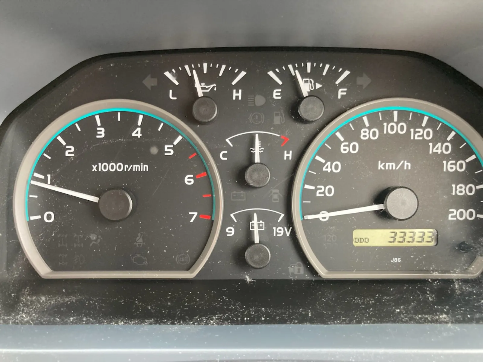 新車から8年。
こっちの方が先に壊れるのは間違いなさそう。