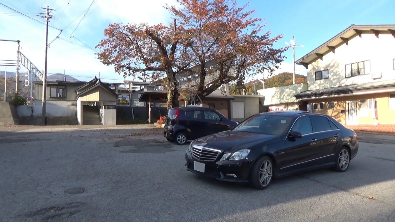 平岩駅は静かな駅でした。