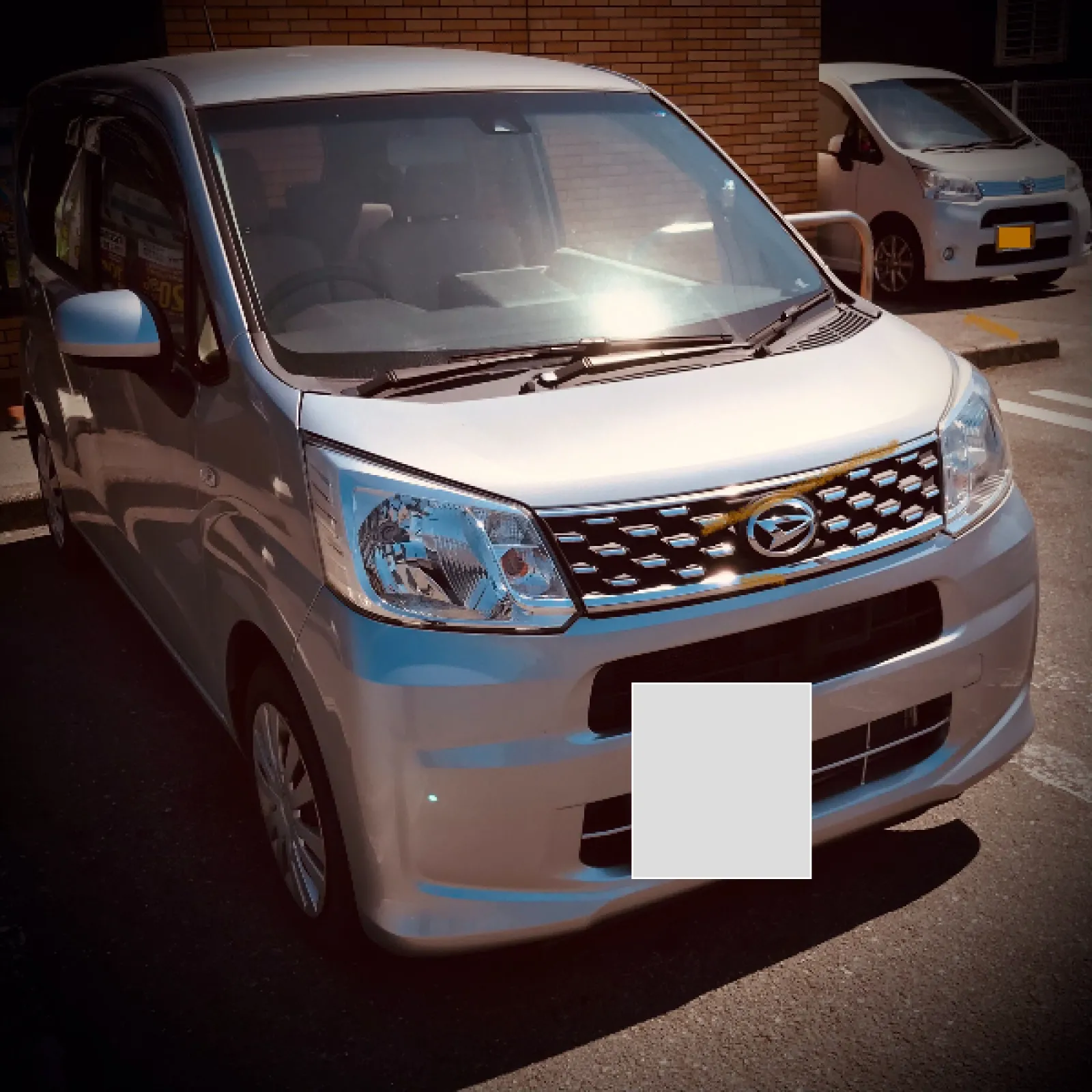 すぐ車汚れるけど、なるべく綺麗にしてあげたいものです🚗