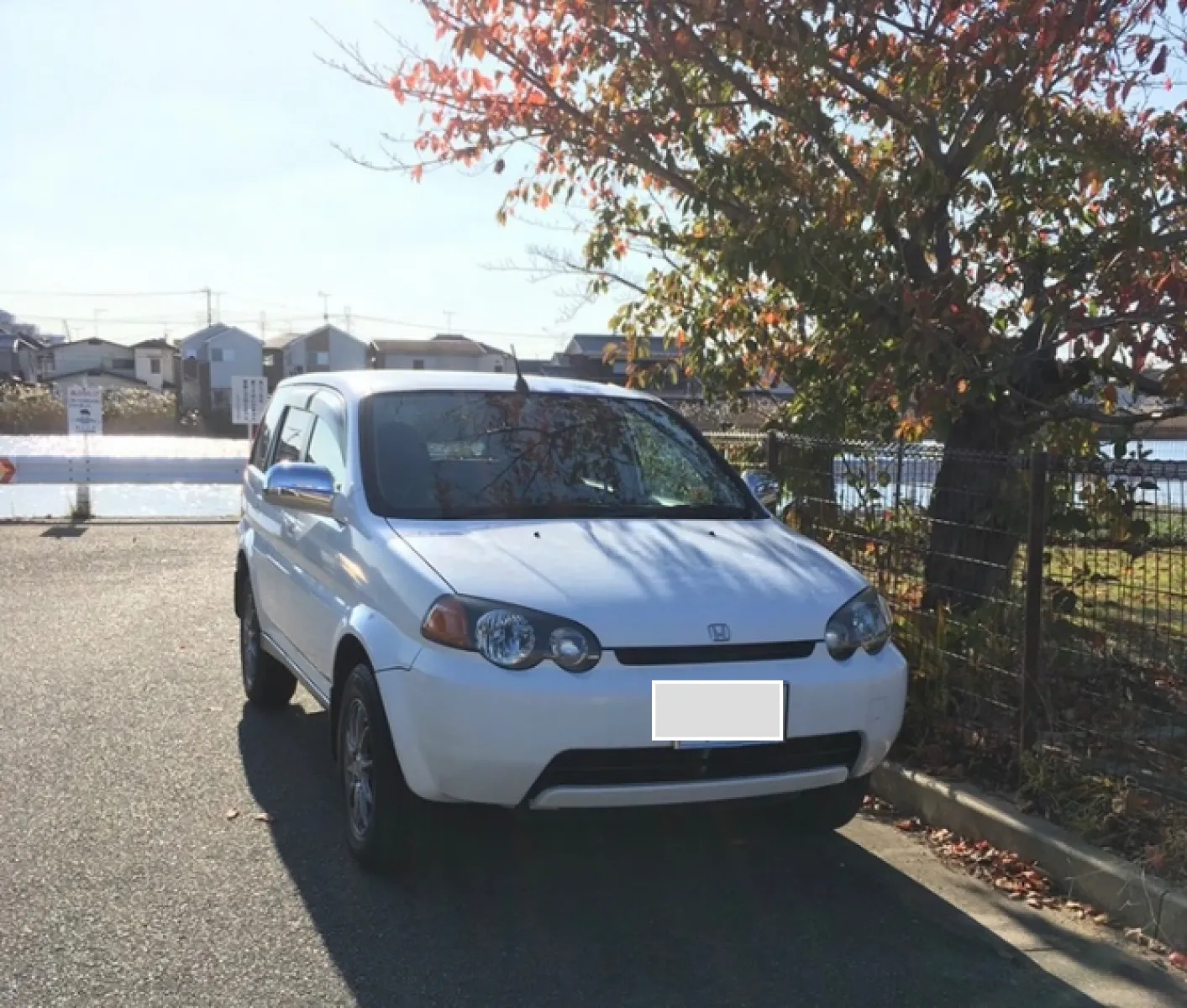 このクルマ　ご存知でしょうか？
ホンダ　HR-Vです
わが家の懐かしカーです。
こんな懐かしい車に乗ってる人にも出会えるんでしょうか、カーライフSNS。
期待しています。