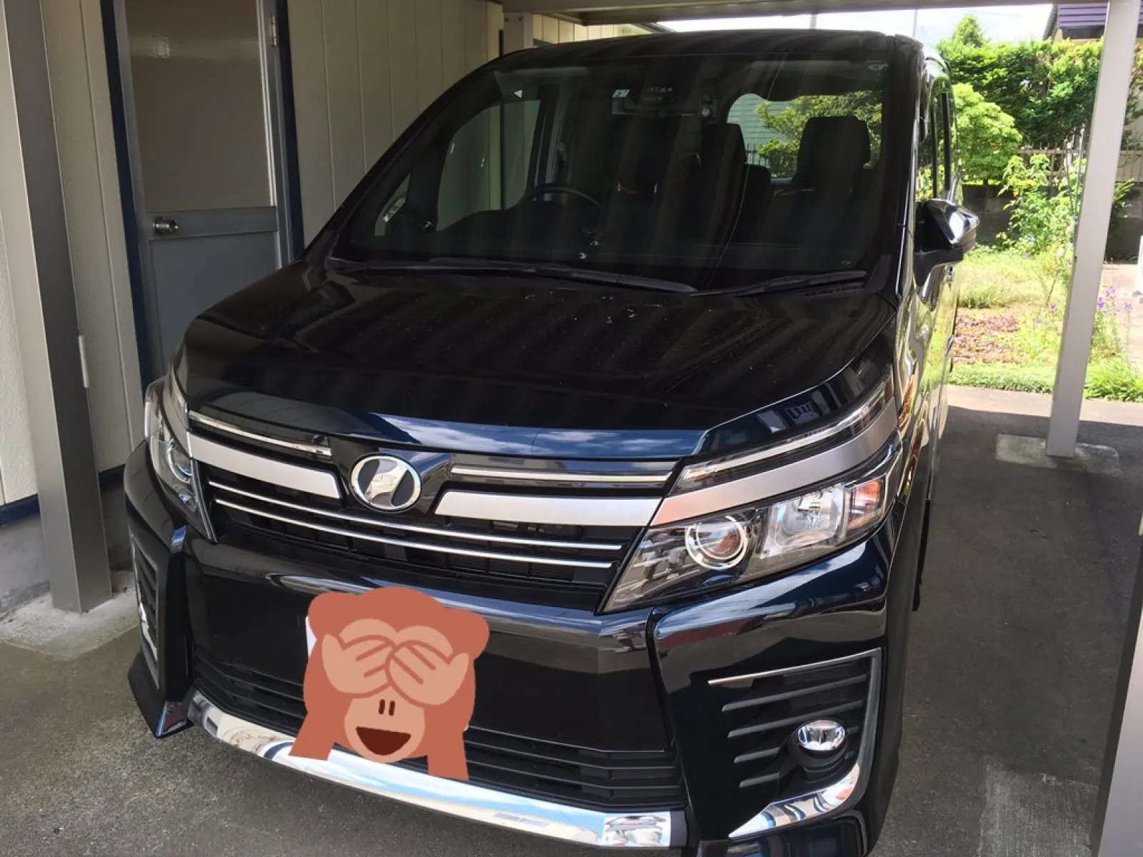 初めまして！
車のSNSということで登録してみました！

我が家の車は世に溢れているVOXYですｗ
普段は妻が乗っているのでぼくが乗る機会はあまりありません。。

20代にスポーツカー、MT車を乗ってた自分としては
VOXYに関して楽だけどつまらない車というのが印象ですｗ
スタイルは好きな方ではあります！

次は通勤用に所有している車を紹介したいと思います～