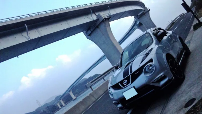 曲線美　橋　車