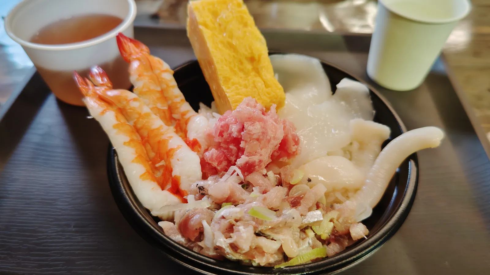 具材を綺麗に盛り付けて完成です❗️
とても美味しかったです🎵