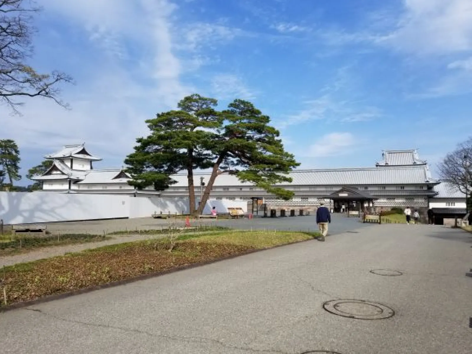 帰りは、金沢城見物♪このまま帰路につきます。(*‘∀‘)