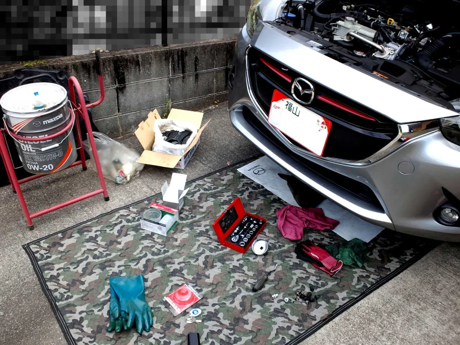 1：作業メニュー：オイル・オイルフィルタ交換
オイル：ディーゼルエクストラ SKYACTIV-D 0W-20
4.7L充填
フィルタ同時交換
オイルフィルタ：SH01-14-302A