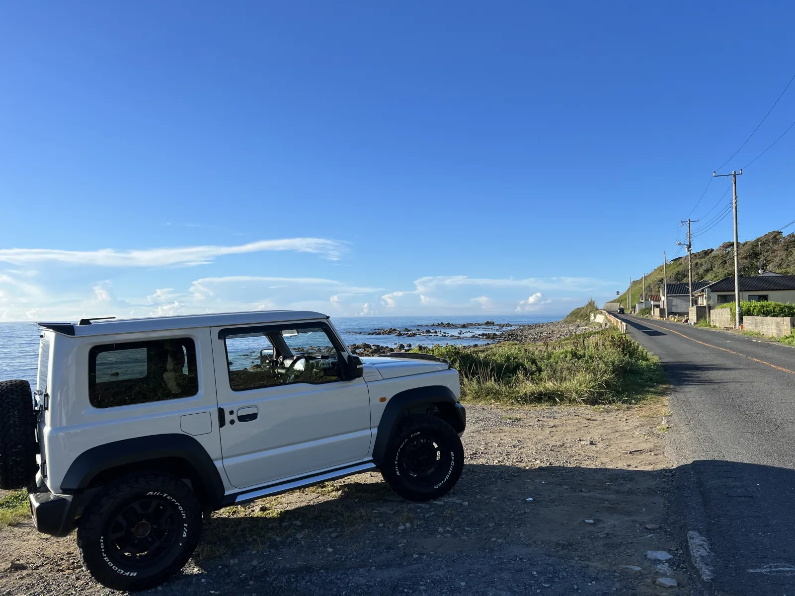 海も山も遊びに行きたくなる楽しい車!人生が心が豊かになる!新型も旧型も変わらず素晴らしいジムニー万歳🥰