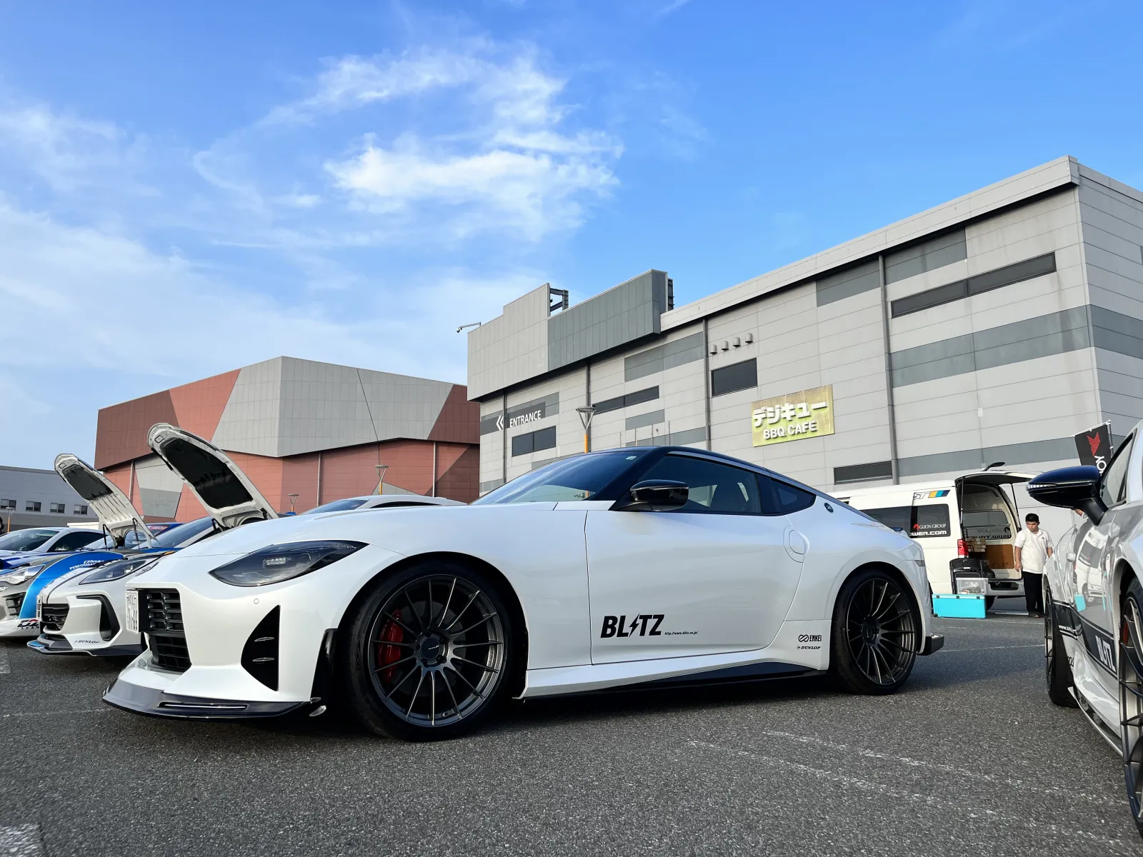 今日は、BLITZ FAIRLADY Z（RZ34）のTUNING ECUの開発でPOWER CHECKを行いました。
ノーマルよりも100PS上がったのでひとまずいい感じ😁