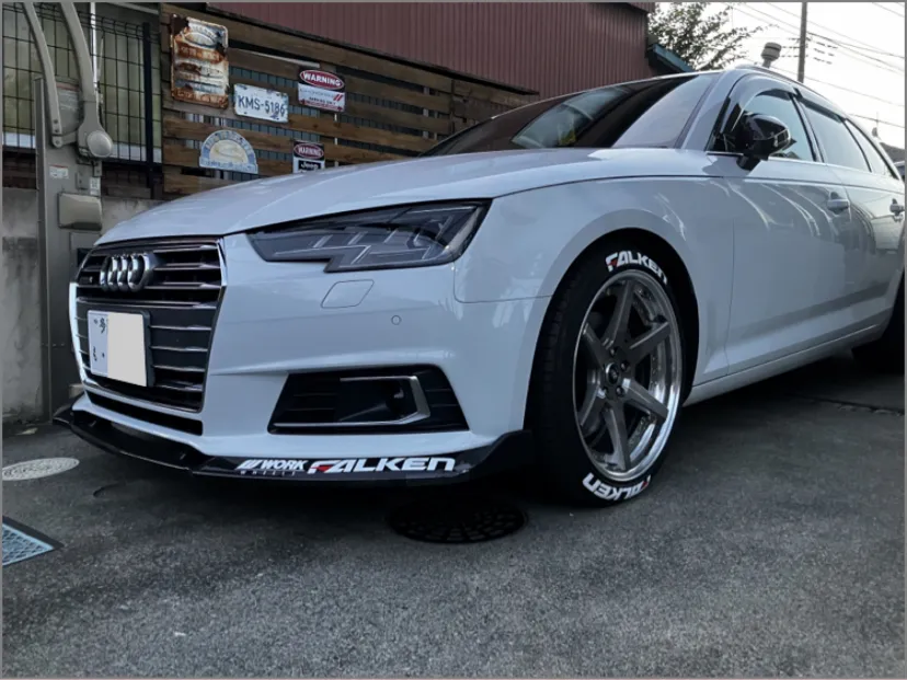 タイヤステッカー