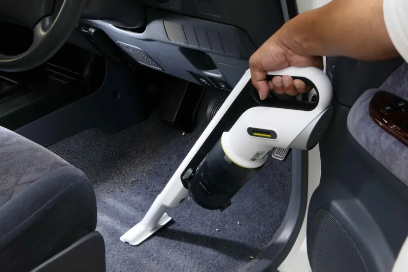 自宅も愛車も丸ごとピカピカ！【クルマいじり テクニカルガイド】ケルヒャーのコンパクト掃除機でカー＆ホームケア