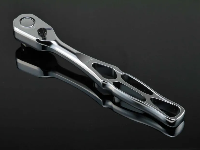 ハンドツール、新世紀突入!?【クルマいじり テクニカルガイド】ネプロスneXT・NBR390X見参!!