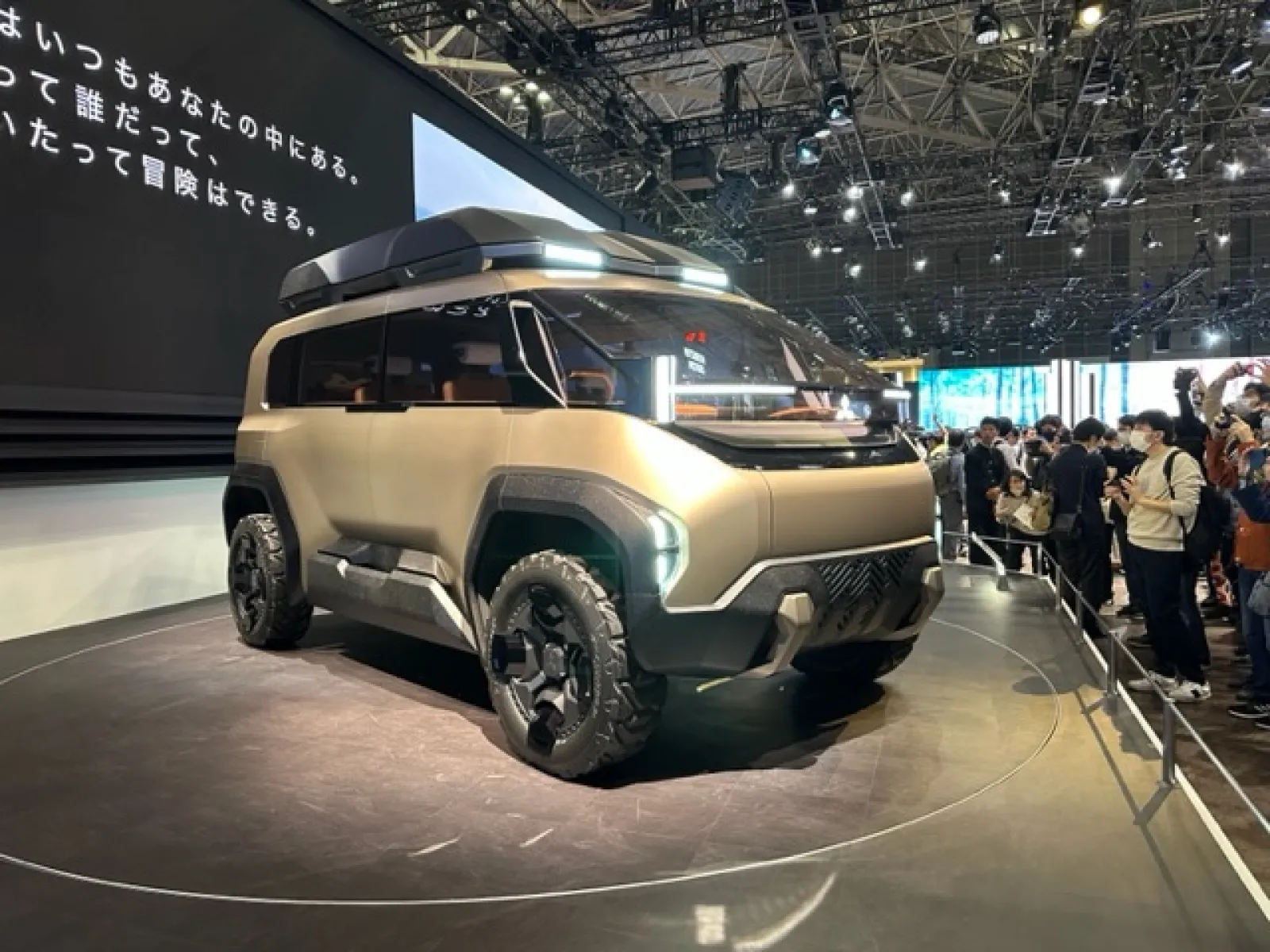 新品未使用　delicat　デリカ　エジプトモチーフ　メタルビーズバッグ　京都 JAPAN MOBILITY SHOW 2023 三菱D:Xコンセプト | ミツビシ デリカD:5