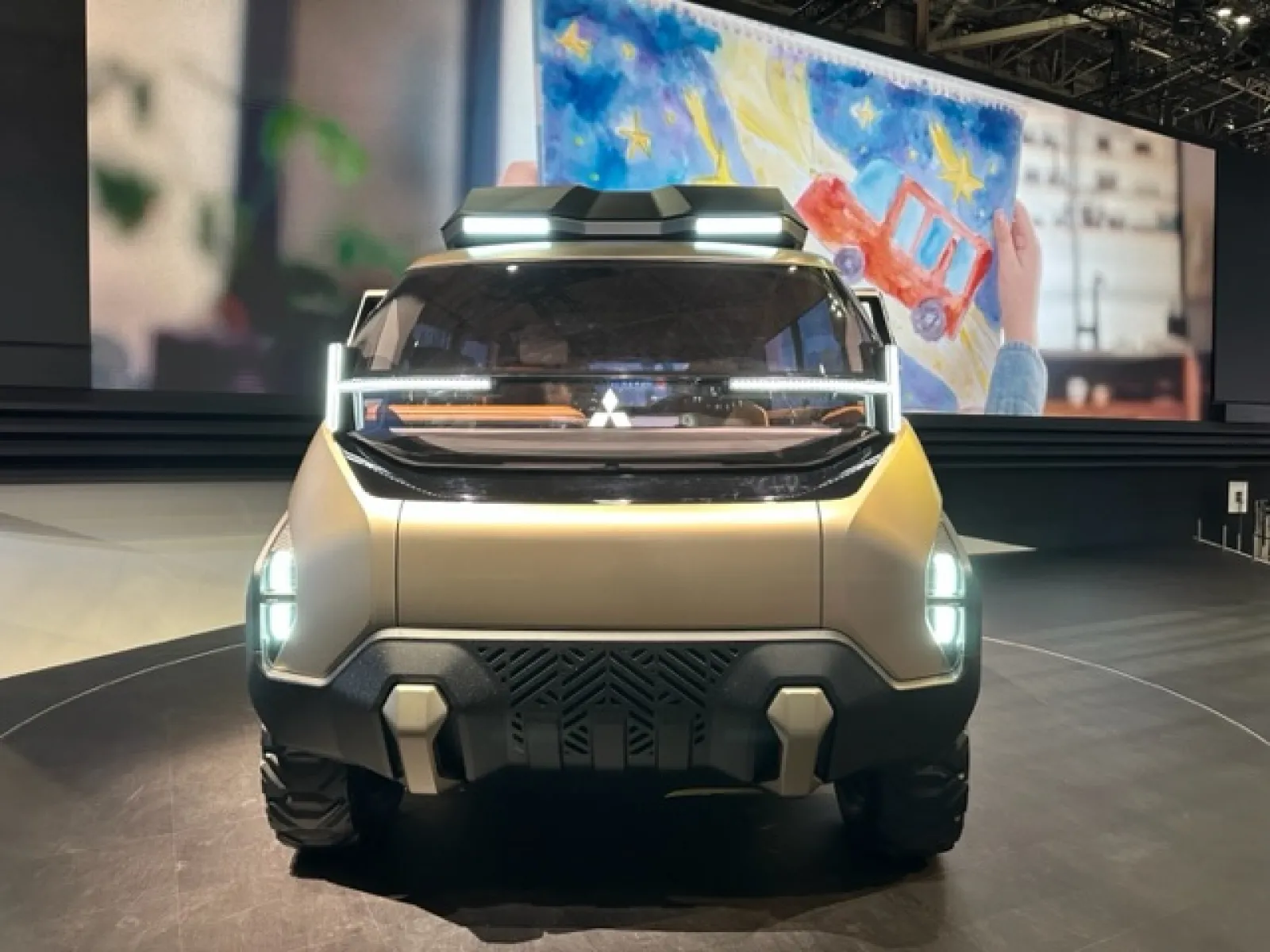 新品未使用　delicat　デリカ　エジプトモチーフ　メタルビーズバッグ　京都 JAPAN MOBILITY SHOW 2023 三菱D:Xコンセプト | ミツビシ デリカD:5
