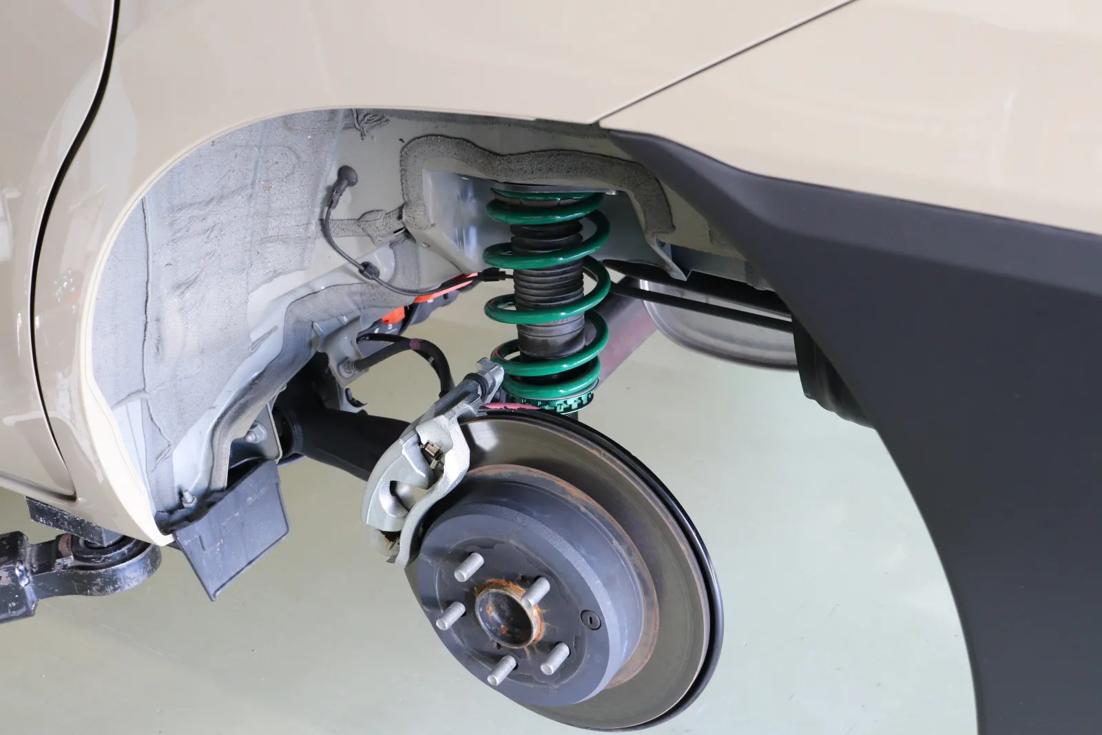 シエンタ MXPL10Gの車高調を開発中✨ | カーライフ | カーライフ シエンタ MXPL10Gの車高調を開発中✨ | カーライフ | カーライフ