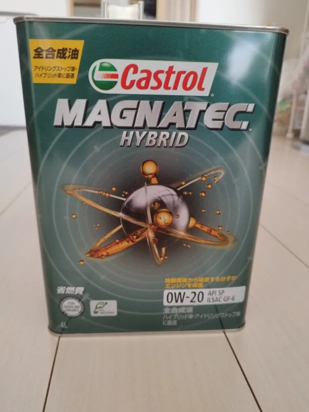 高性能エンジンオイル【爆安】