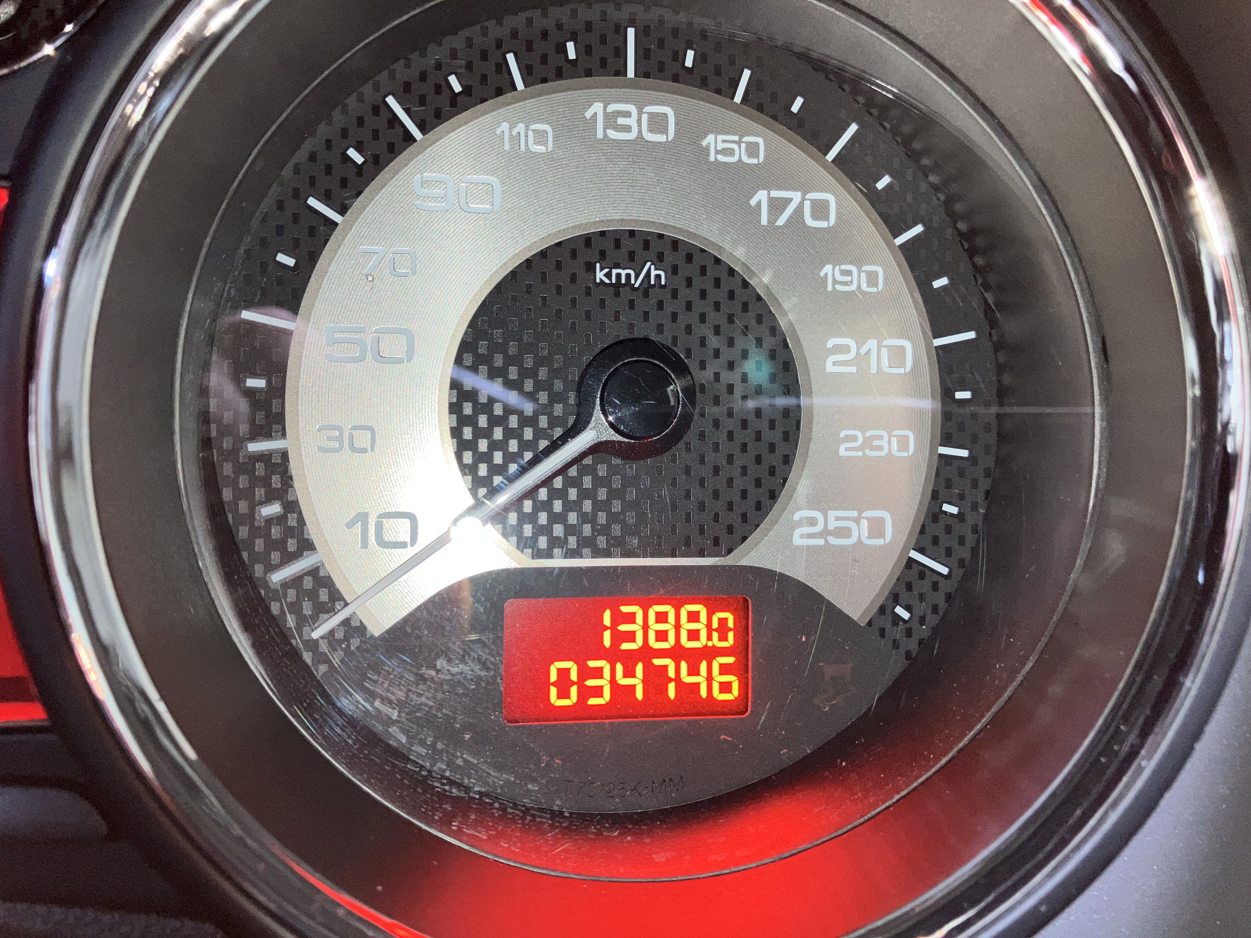 プジョーRCZ | プジョー RCZ クルマレビュー | カーライフSNS