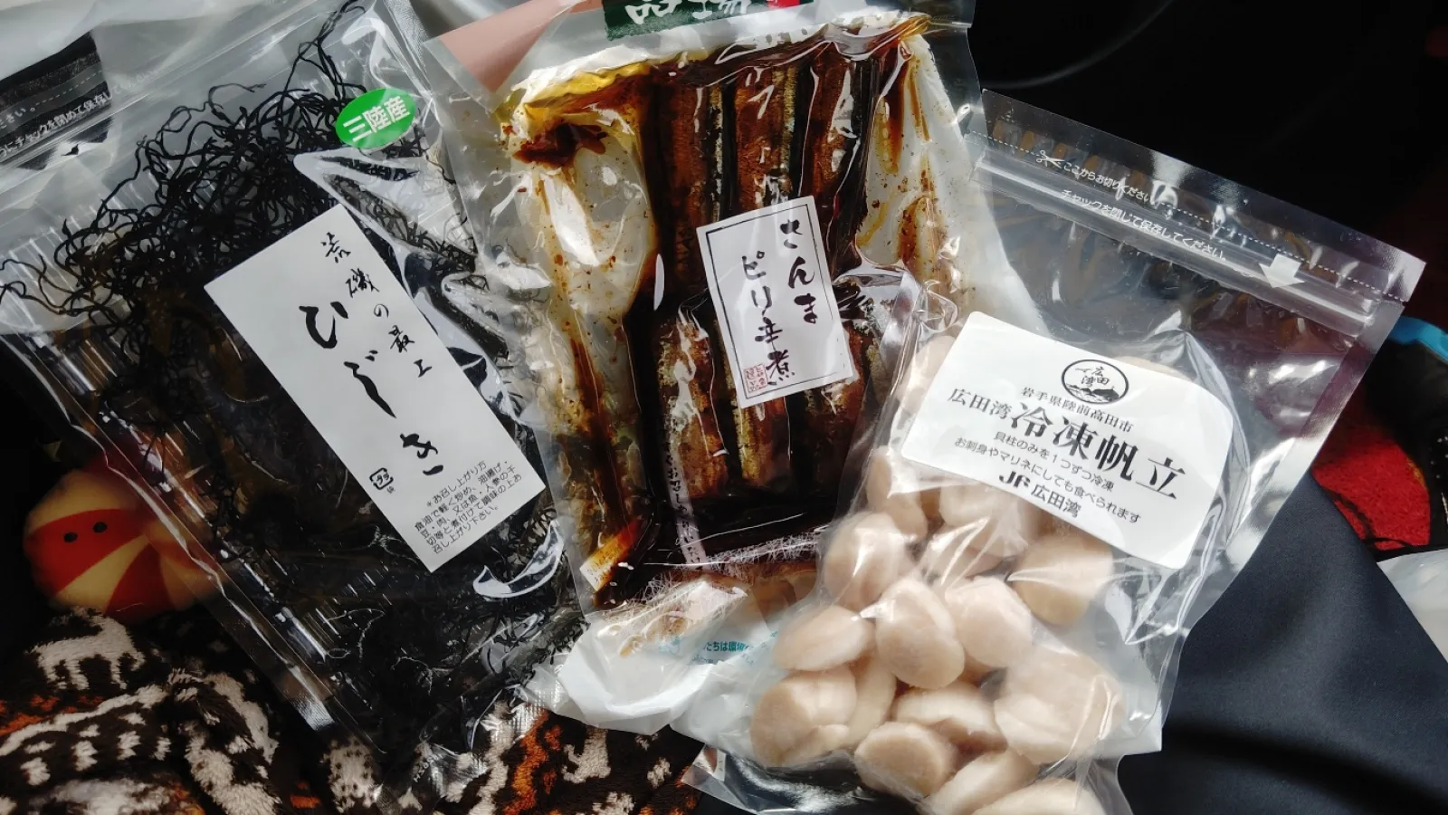 道の駅の楽しみといえば、地元の食材の買い物ですね。

ご飯のお供になる食材などを購入しました。

ここからもうちょっと北上しようと思います。