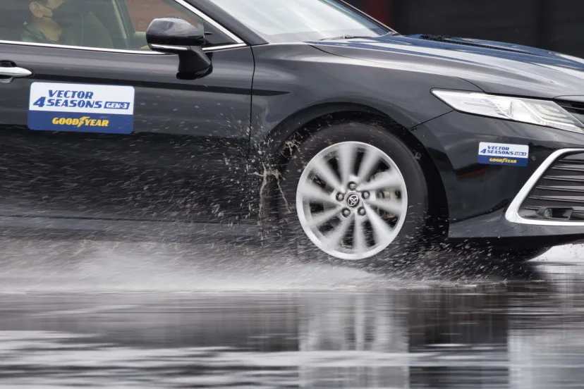 安全安心なタイヤ銘柄はどれだ？【雨に強い愛車のつくり方】TIRE SELECTION
