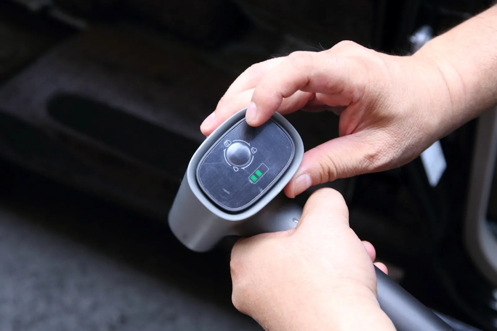 どこでも高圧洗浄できる!?【用品考課】充電式で水道栓要らずの