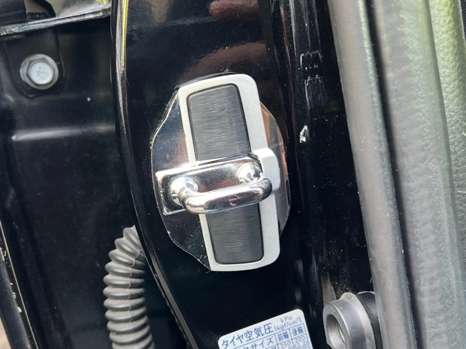 ドアスタビライザー取り付け | スズキ スイフト 整備手帳 | カーライフ