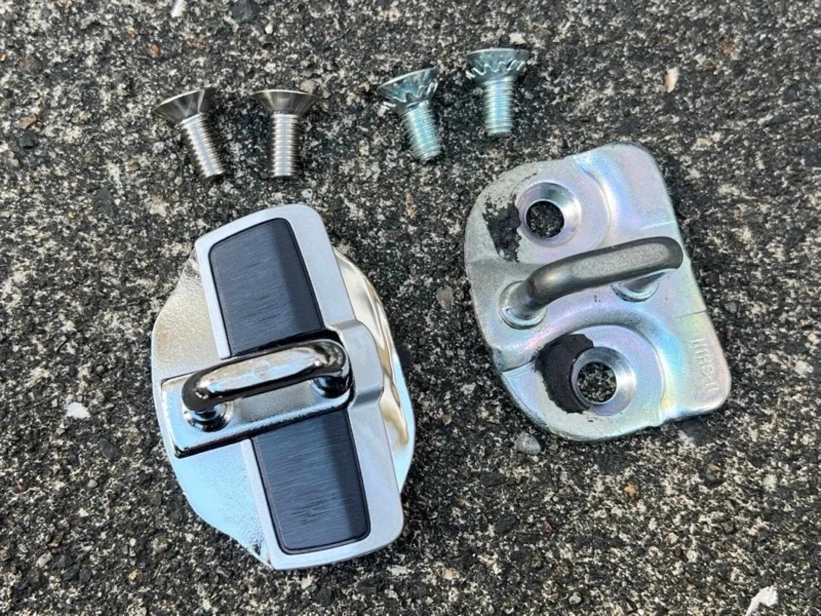 ドアスタビライザー取り付け | スズキ スイフト 整備手帳 | カーライフ