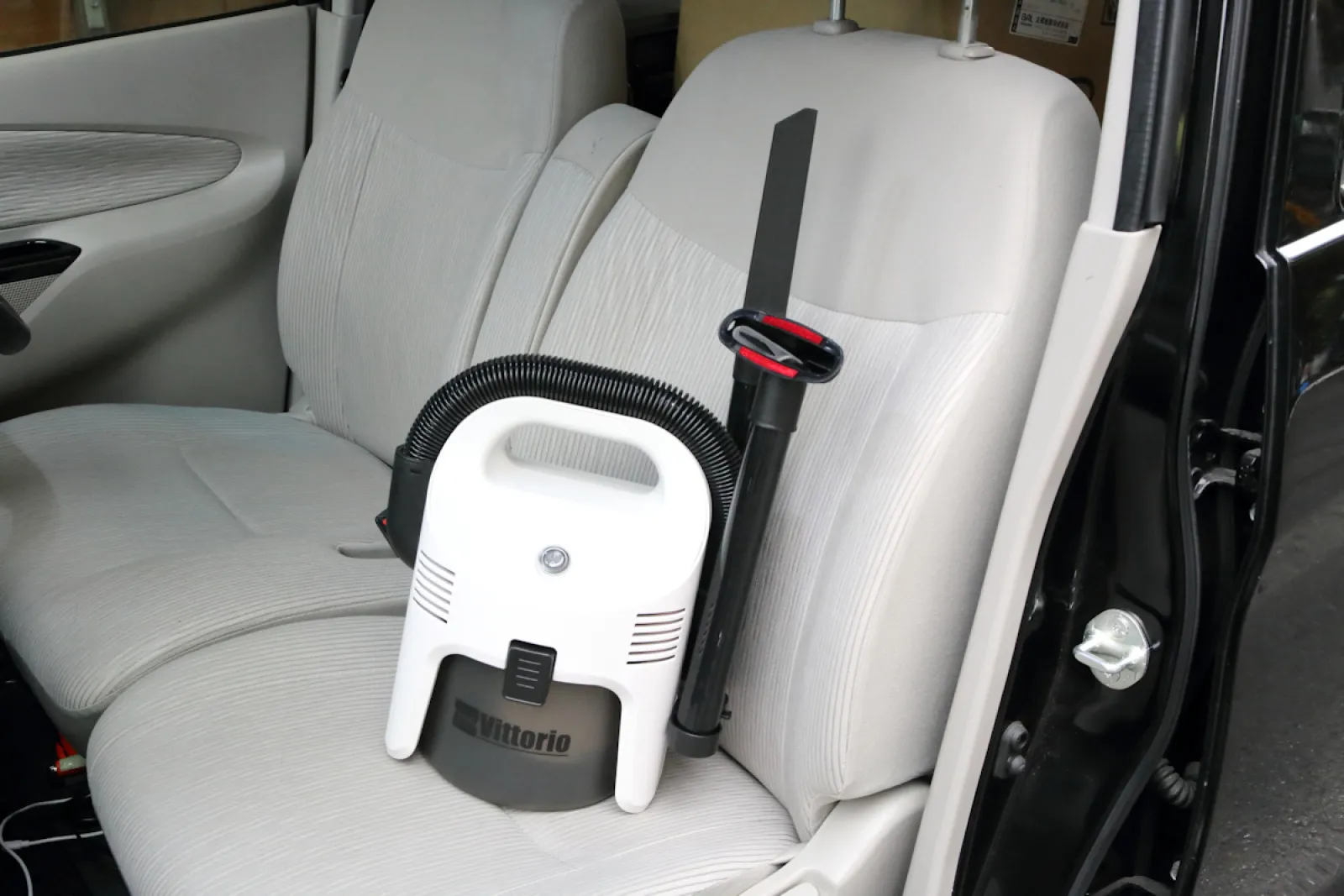 500Wのハイパワーでゴミも汚水も一網打尽【用品考課】Vittorio