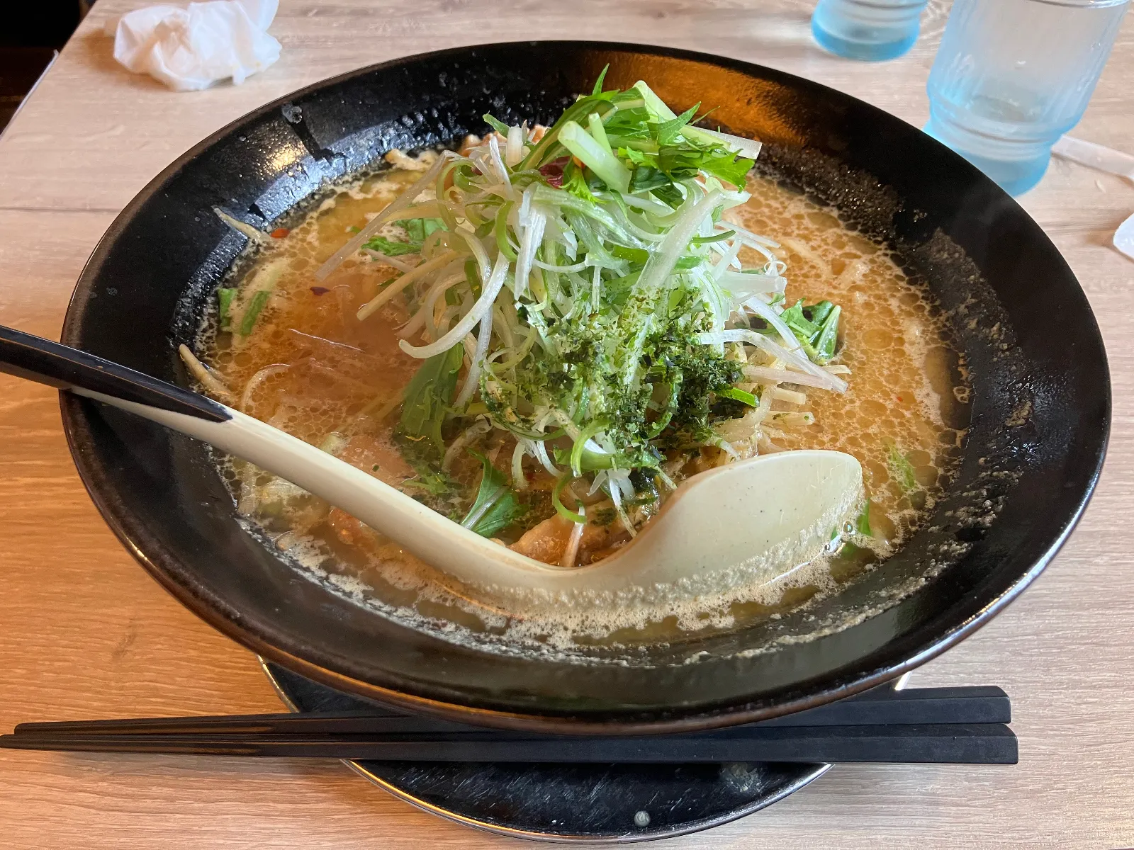 10/19-20に新潟〜山形〜福島をぐるり。1日目は麺屋かぐら西バイパス店さんの鶏ごぼうラーメンのみそ！