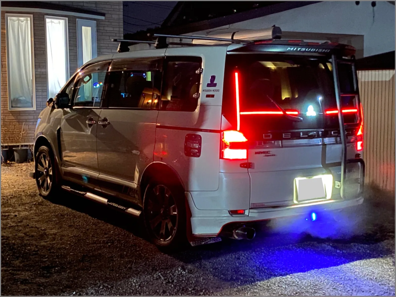 　新しいコンセプトを盛り込んだ
　　　　「DELICA Sports！」
　　　　　　　現在も進化をやみません！