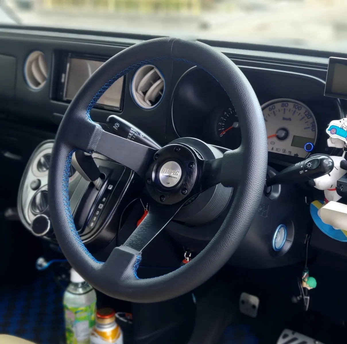 ついでにステアリングも交換🔧
