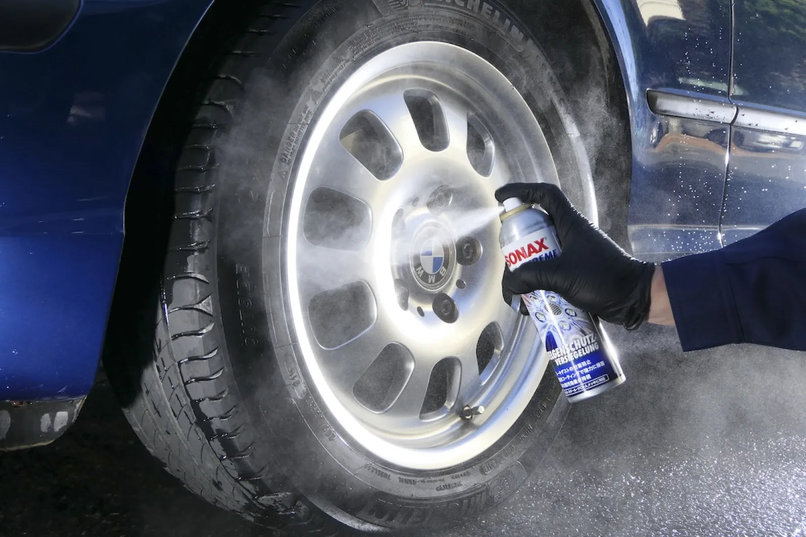 水滴すら寄せ付けずに美しさをキープ【〆洗車 とっときグッズ&ノウハウ