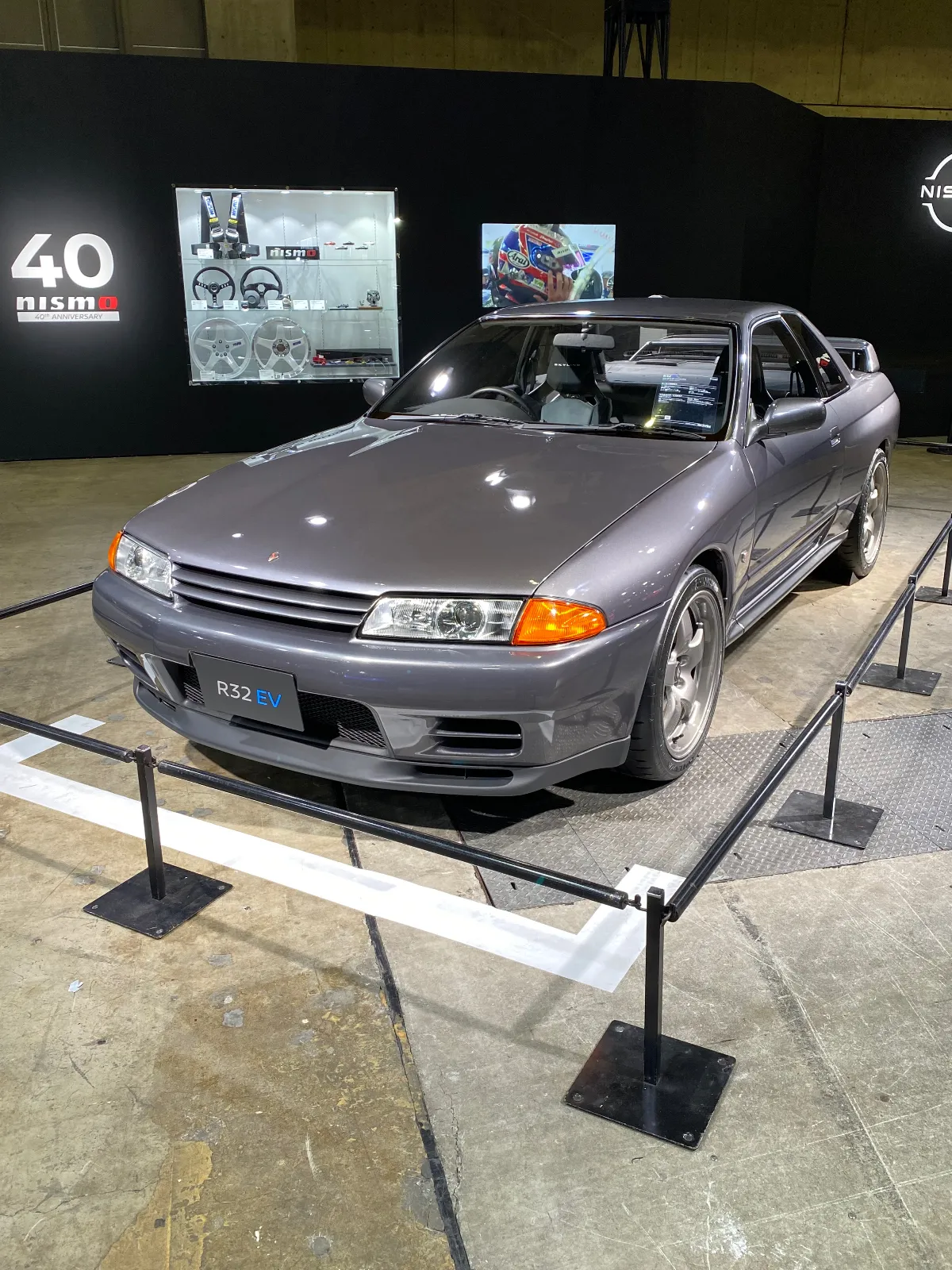 R32EV
32GT-RのEVだそうです♪
外見はGT-R