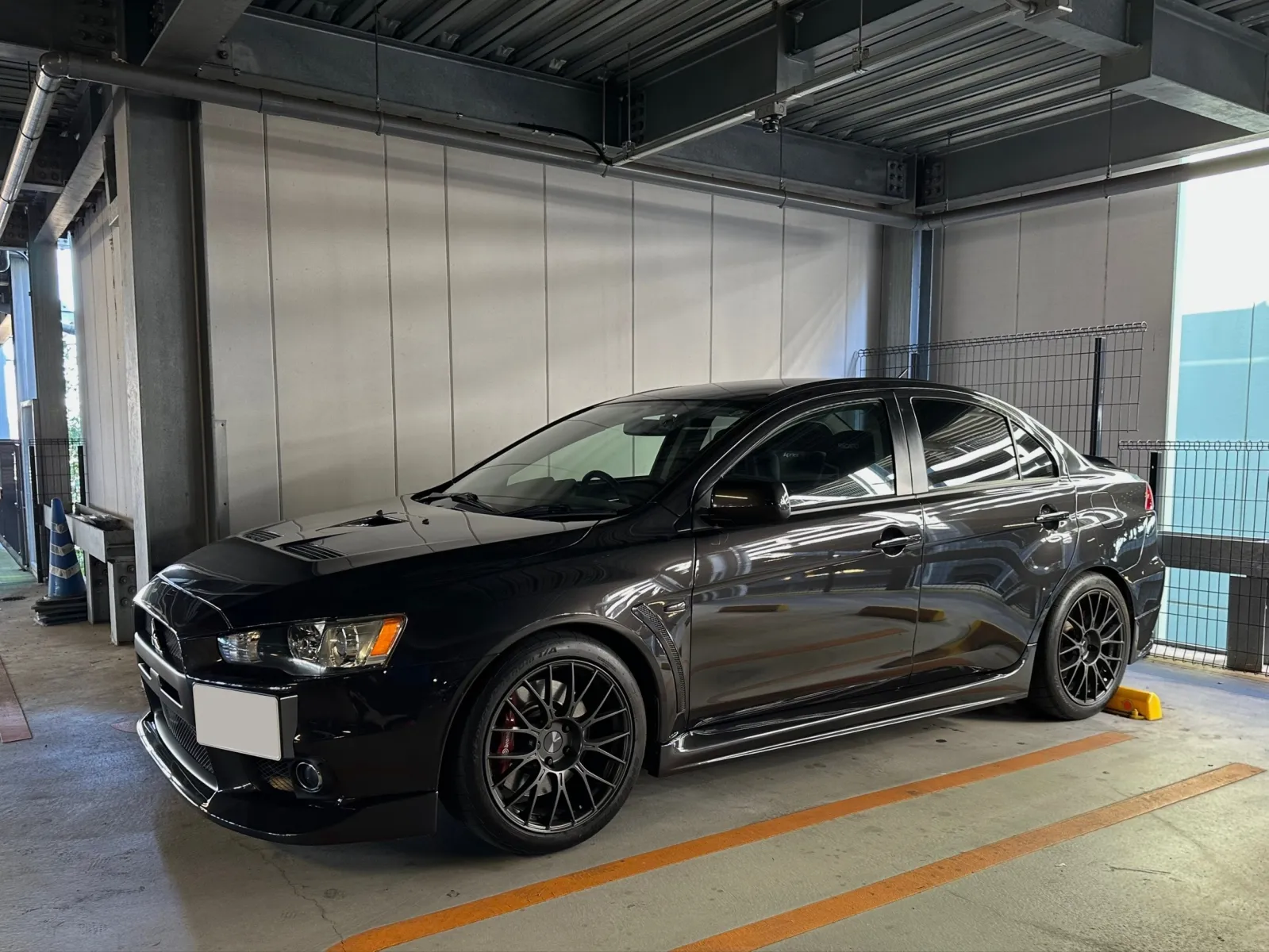 今年はあちこち変えていこうかな🤔
ホイールも飽きてきたので、ブロンズ系かシルバー系にしようかな🤔