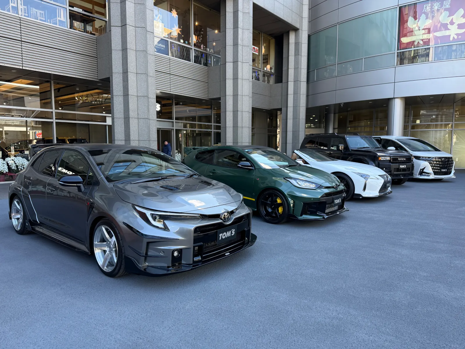 台場でショールームがオープンとの事で、気になるパーツもあったので行ってきました。