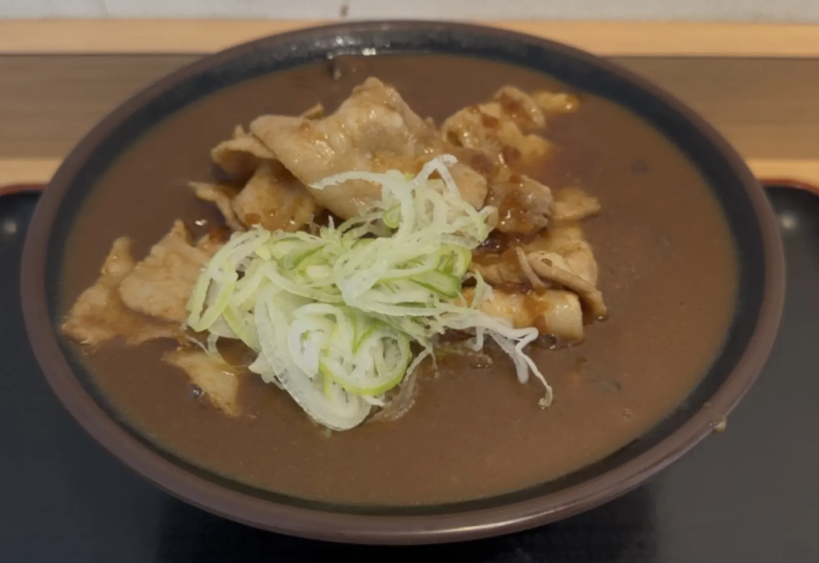 カレーうどんの中にライス
いい感じに満腹になります
