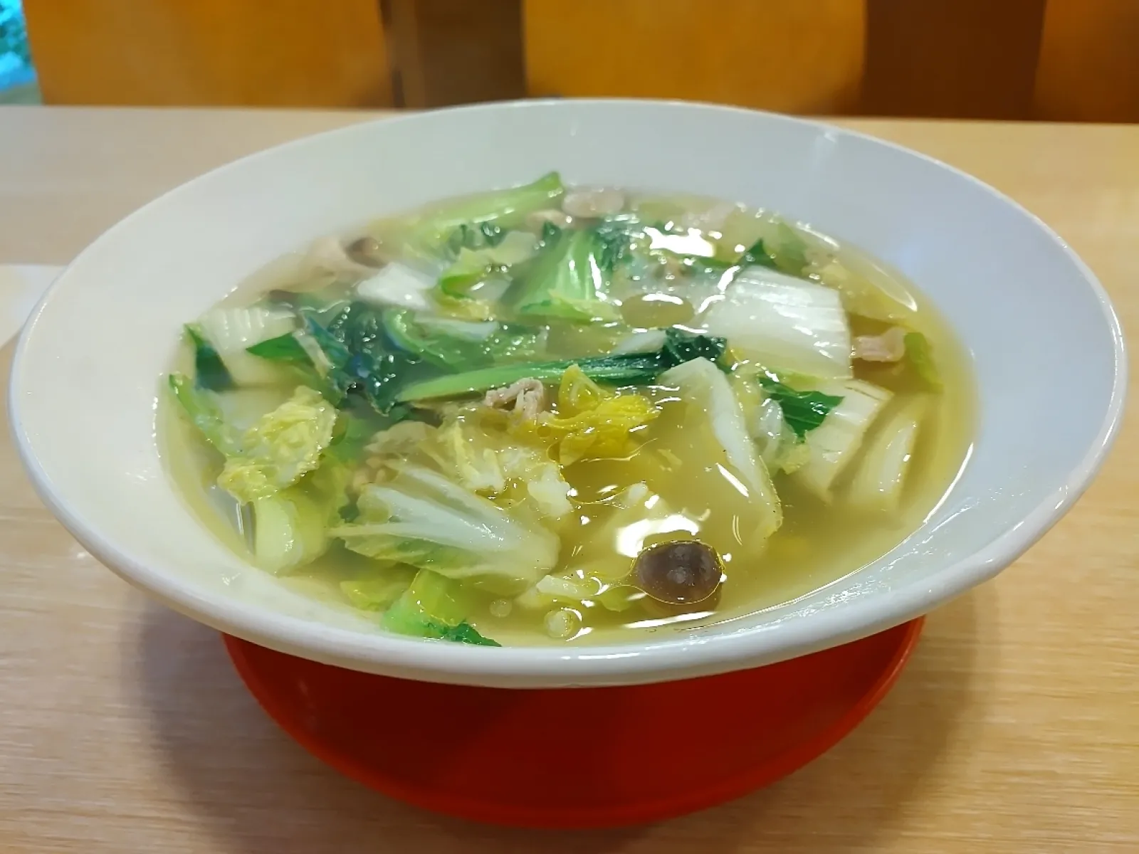 野菜スープ。むっちゃ量多くて、2人ほ量ではなかった(笑)