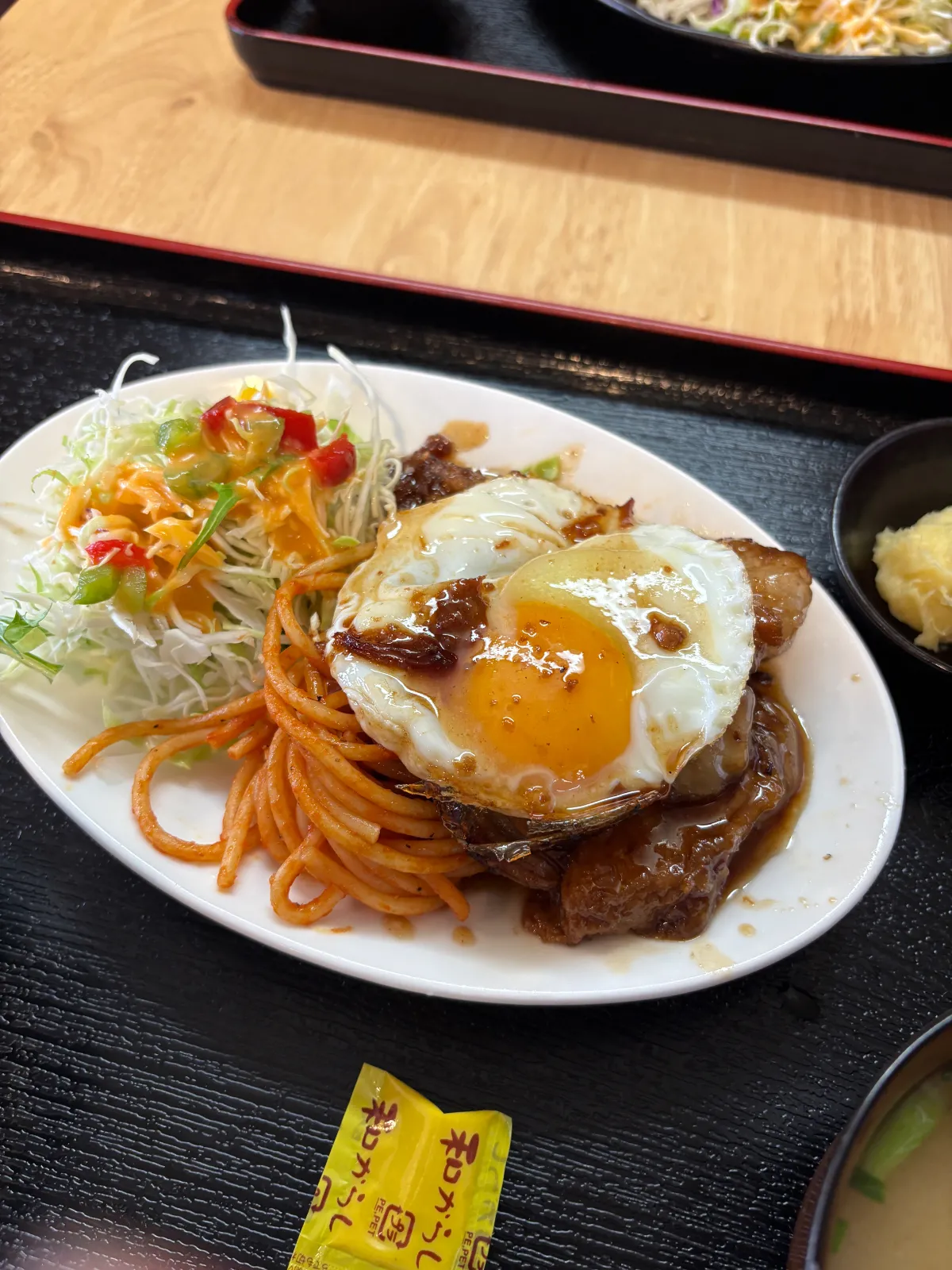 チャーシューエッグハーフ