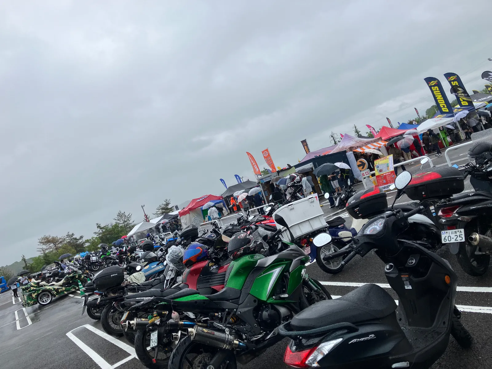 雨の中のライダースミーティング
https://x.com/matsugha/status/1923558524011085928?s=46&t=dGfQorh4rtV-AqjpyW0cxg