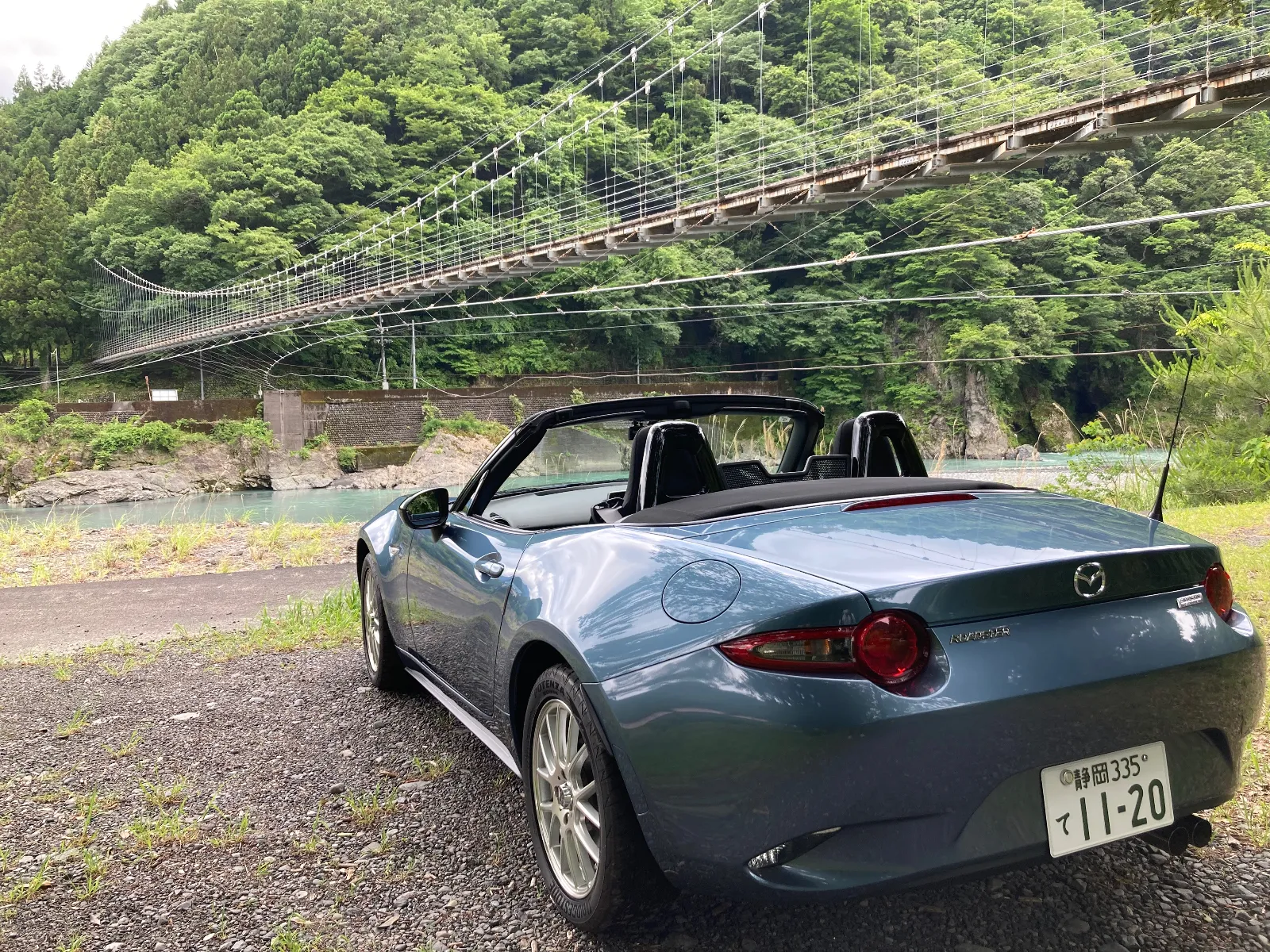 湖上駅の奥山中への途中で一休み。