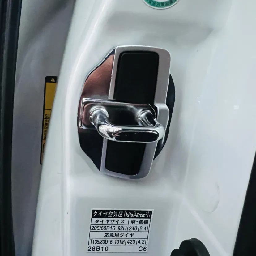 ドアスタビライザー