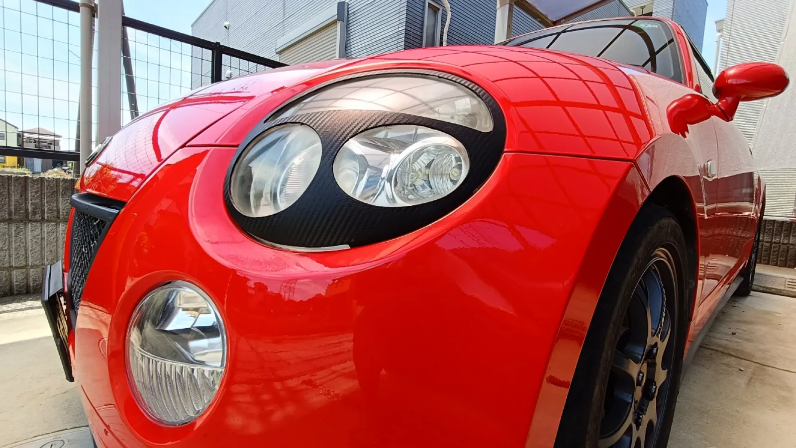 汗ダラダラで芝刈り完了しましたが、その勢いで洗車