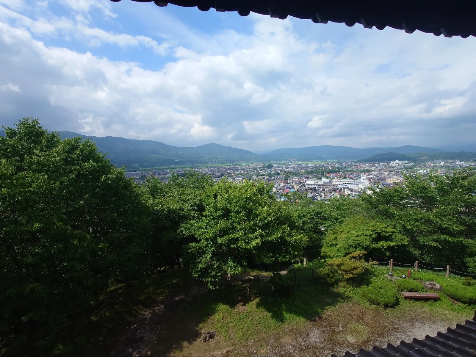 展望台から北側に展望があります。
展望台の中に入ると音声ガイドは流れます。