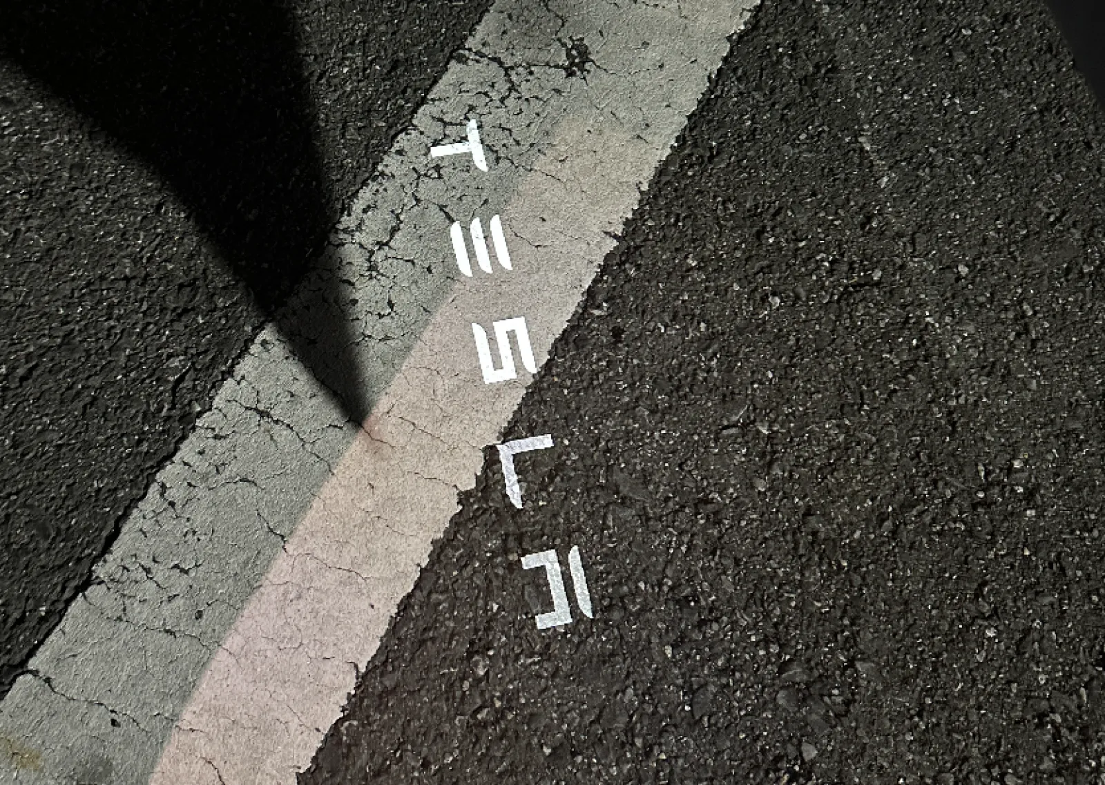 NNN