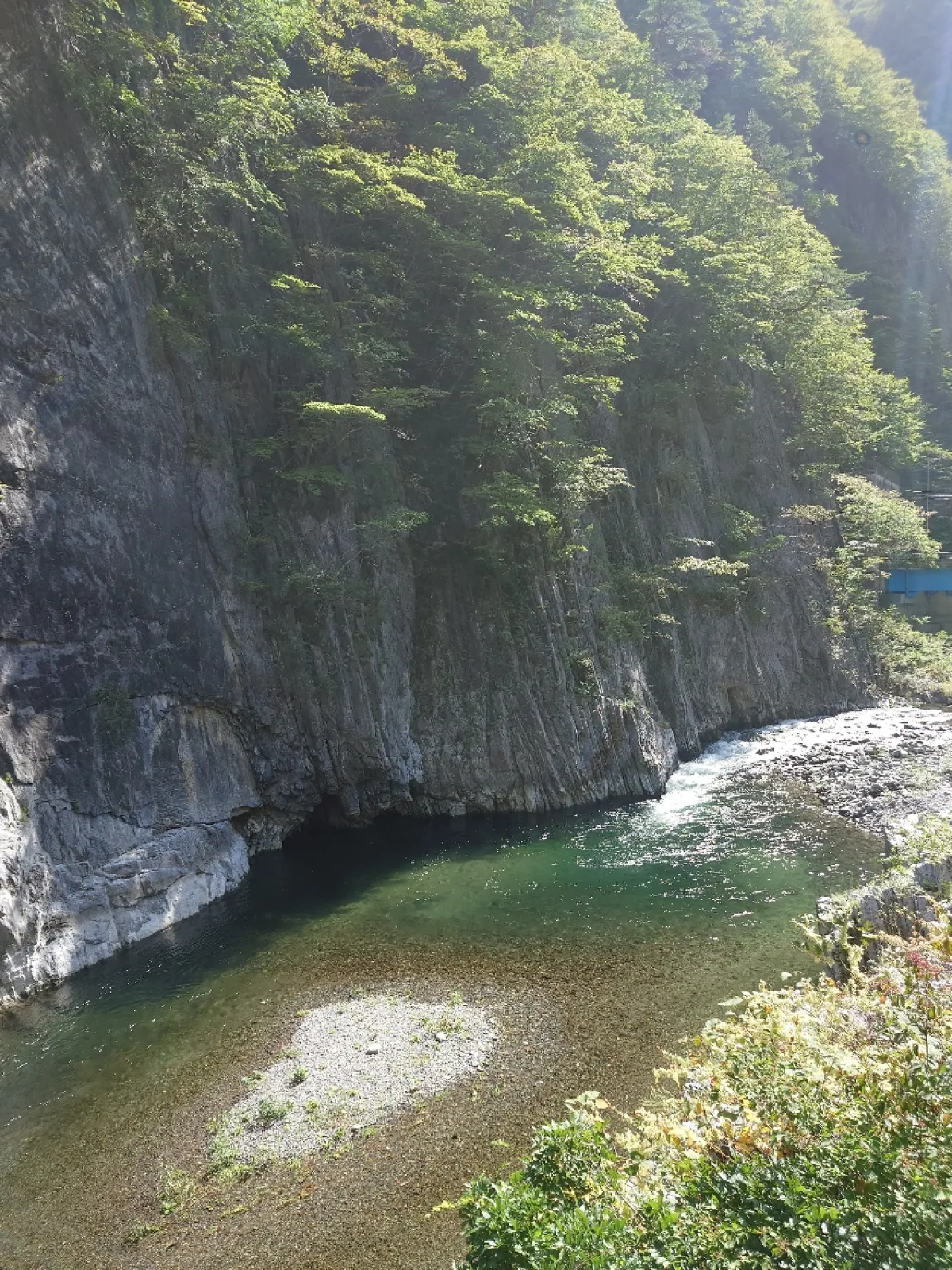 久慈渓流の鏡岩