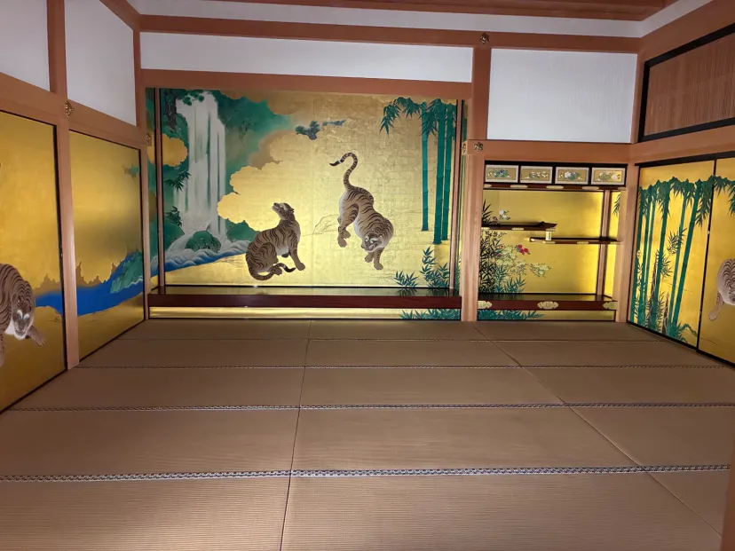 金屏風を見て来ました