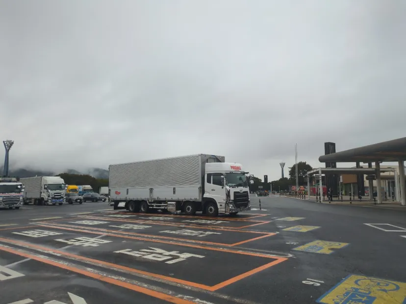 足柄サービスエリア雨