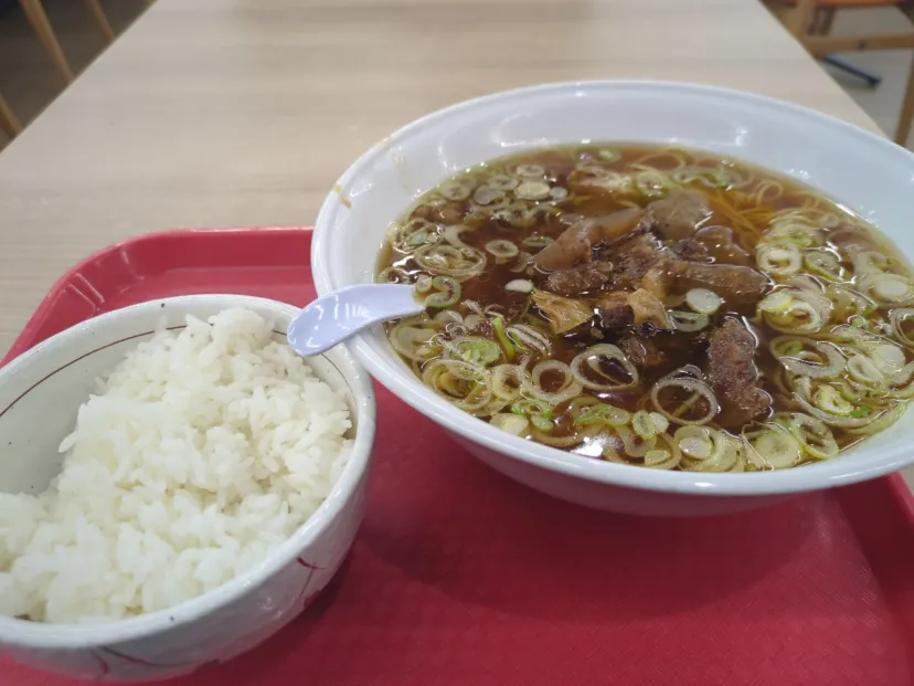 夜の双葉サービスエリア